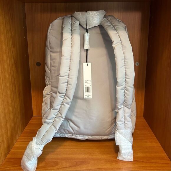 NWT Marc Jacobs Backpack Ghost Grey Puffer - Picture 2 of 11